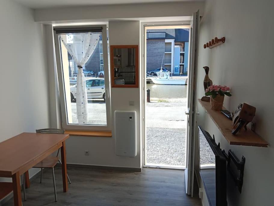Poisson Apartment