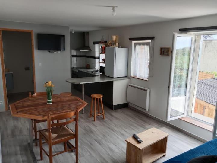 Apartment Poisson *